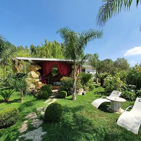 Country house Il Giardino Dei Flintstones *