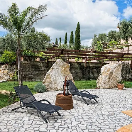 Landsted Il Giardino Dei Flintstones Cerveteri