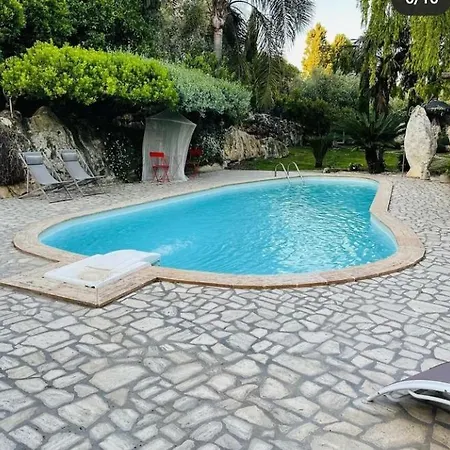 Il Giardino Dei Flintstones *